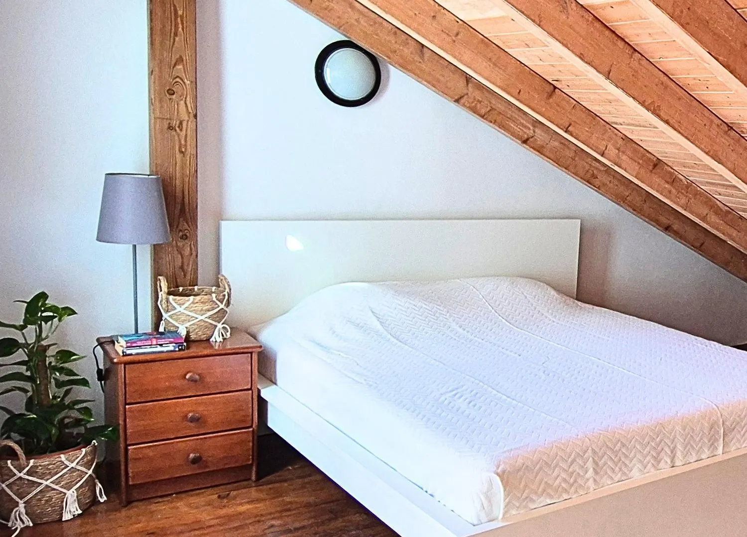 Дом отдыха 4-Bedroom Townhouse With Terrace In Center Oldtown Лагуш