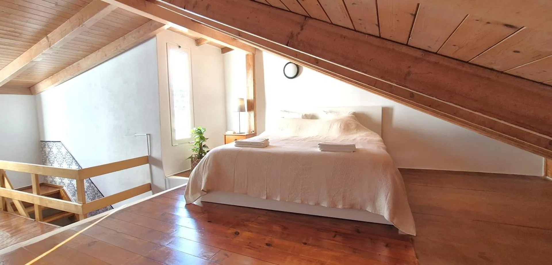 4-Bedroom Townhouse With Terrace In Center Oldtown Лагуш Португалия