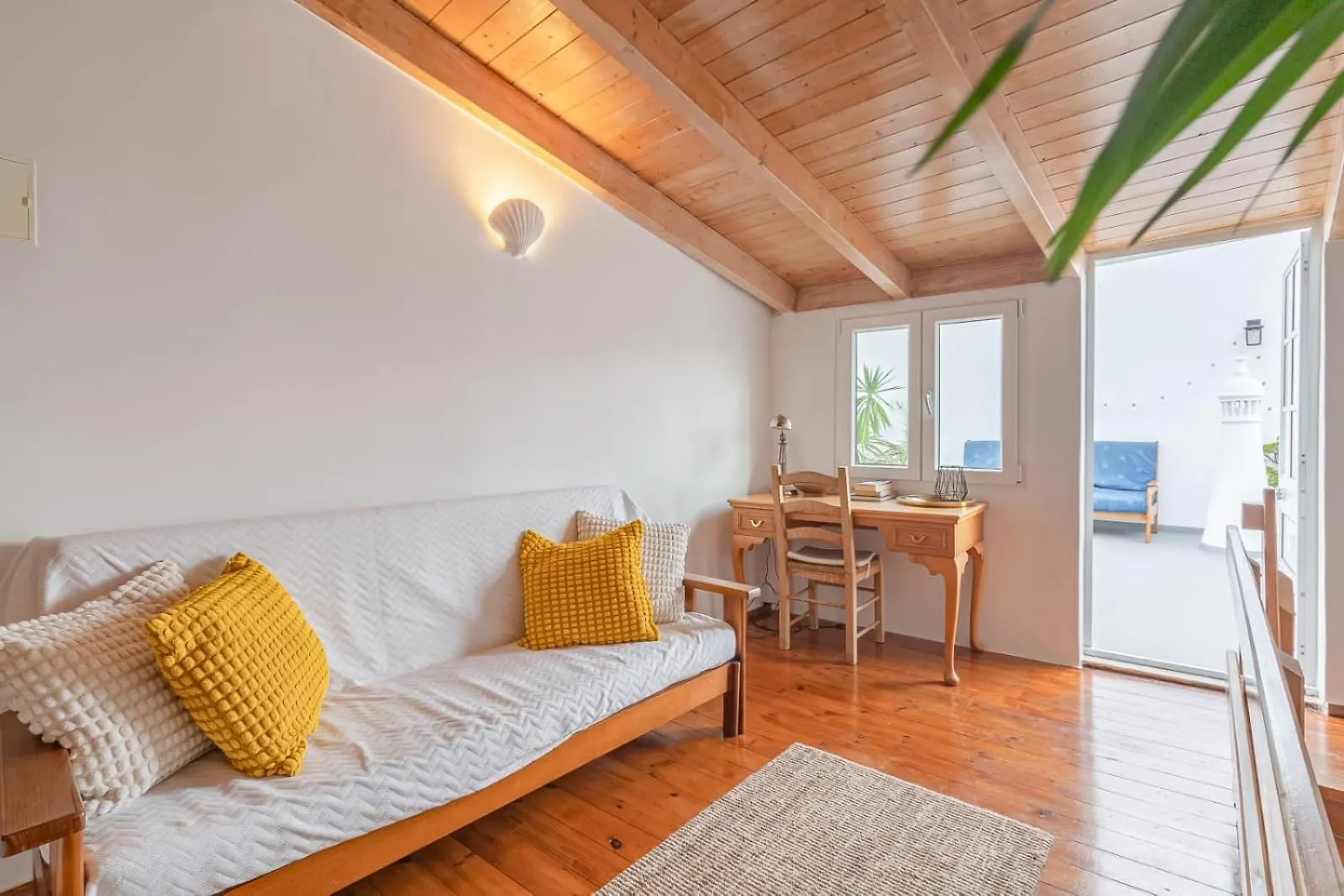 4-Bedroom Townhouse With Terrace In Center Oldtown Lagos Portugal