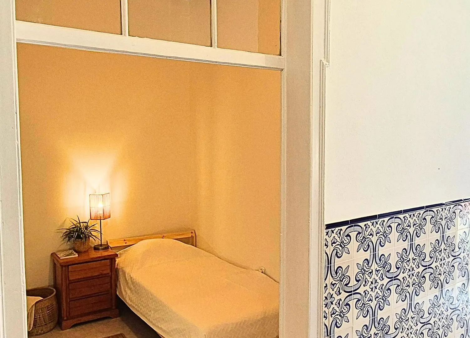 4-Bedroom Townhouse With Terrace In Center Oldtown Lagos Feriehus